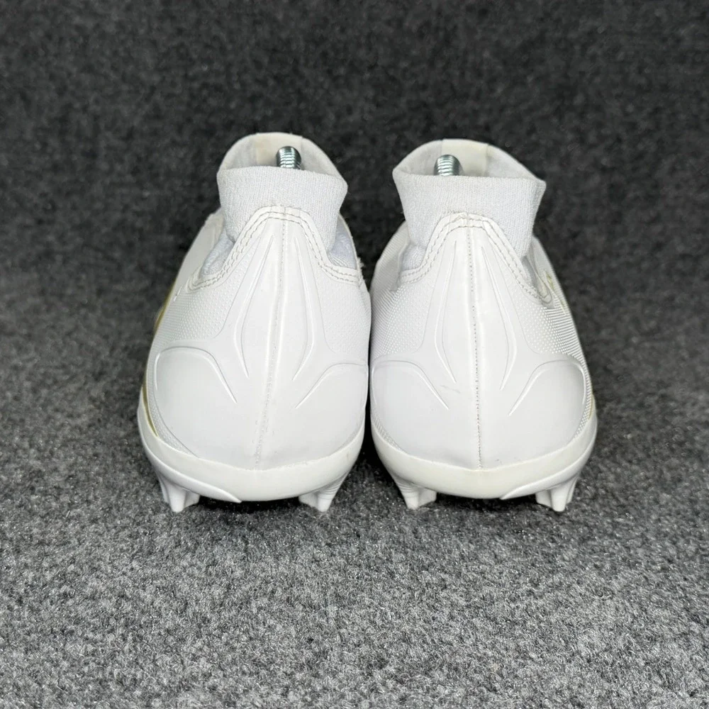 Adidas Predator League FG Soccer Cleats Men's 13.5 White Gold Laceless Athletic